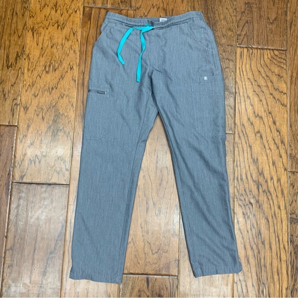 Figs technical edition womens scrubs